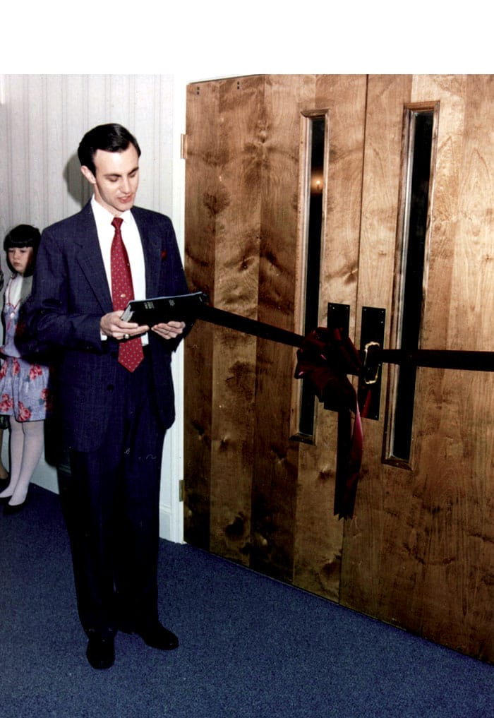 Building 2 – Ribbon cutting